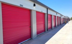 Pink Door Storage & RV - Aurora