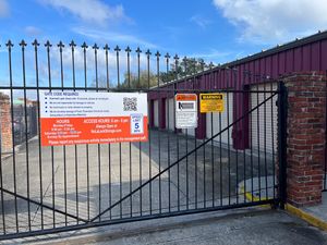 New Orleans Lock Storage